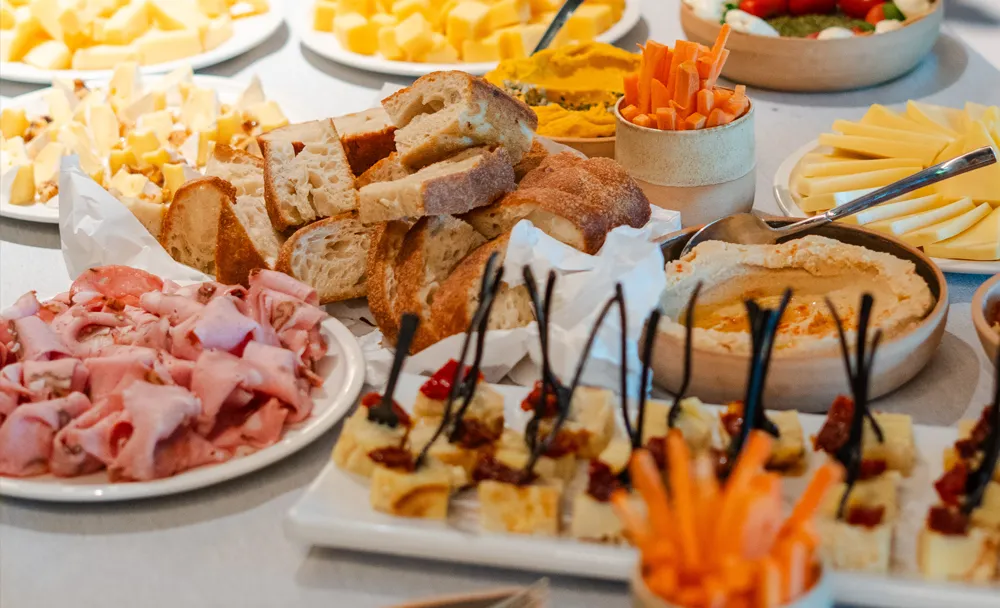 Catering para eventos: vos armás el plan, nosotros la comida
